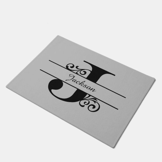 Monogramm Blüh Letter J mit Name Doormat Fußmatte (Schrägansicht)