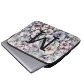 Monogramm blumenzeichnend rosa Stiefmütterchen Blu Laptopschutzhülle (Vorne Knopf)