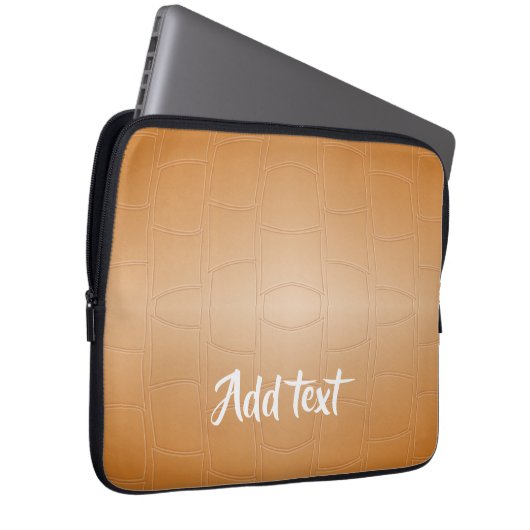 Monogramm braunes Leder texturiert Laptopschutzhülle (Vorne Rechts)