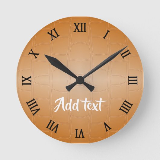 Monogramm braunes Leder texturiert Runde Wanduhr (Vorderseite)