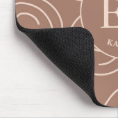 Monogramm Brown Abstrakt Mousepad (Ecke)