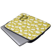 Monogramm-Buchstabe Initiale Dunkelgoldenes Blumen Laptopschutzhülle (Vorne Knopf)