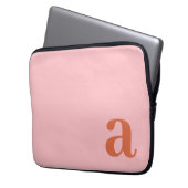 Monogramm Buchstabe Pink & Rot Minimalistisch Laptopschutzhülle (Vorderseite Links)