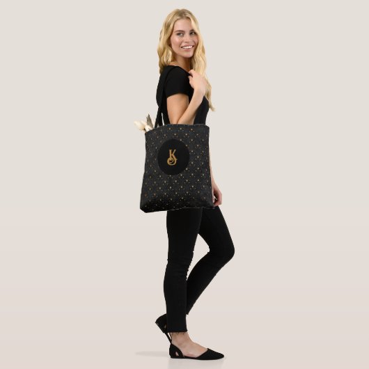 Monogramm Chic Polka Dot, Tasche (Am Model)