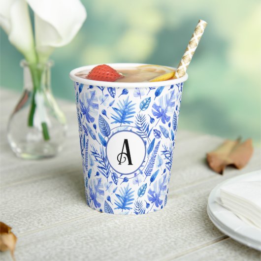 Monogramm, Cobalt Blue Tropical Blätter Muster 8oz Pappbecher (In Situ)