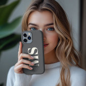 Monogramm Creme und Grau iPhone Hülle