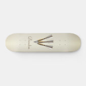 Monogramm-Darts-Design Skateboard (Horizontal)