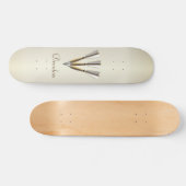 Monogramm-Darts-Design Skateboard (Horizontal)