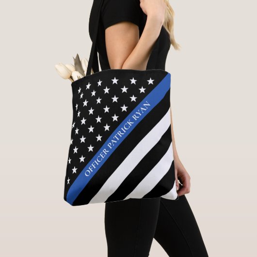 Monogramm der "Blue Line Police American Flag" Tasche (Von Nahem)