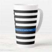 Monogramm der dünnen blauen Linie der Polizei Milchtasse (Rechte Ecke)