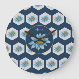 Monogramm der geometrischen Blume Große Wanduhr