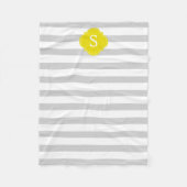 Monogramm der grauen und gelben Streifen Fleecedecke (Vorderseite)