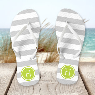 Monogramm der grauen und grünen Preppy-Streifen Badesandalen