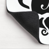 Monogramm der schwarzen Clam-Silhouette Mousepad (Ecke)