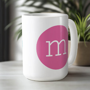 Monogramm der unteren Gehäusedatine mit Circle - P Kaffeetasse