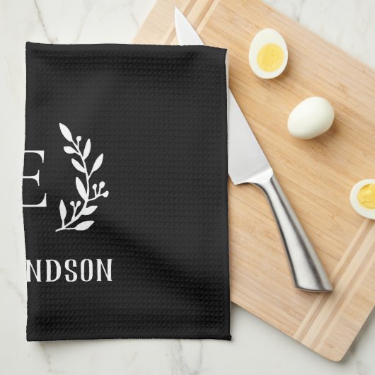 Monogramm der Zweigniederlassung eines Schwarzen B Geschirrtuch (Viertel Falte)