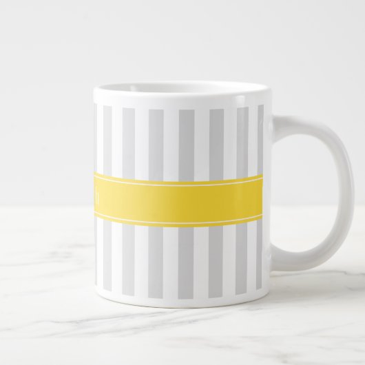 Monogramm des Ananas, grau, weiß Streifen Jumbo-Tasse (Rechts)
