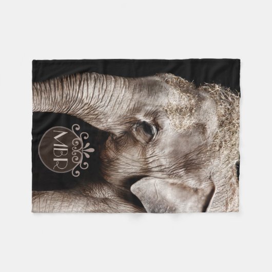 Monogramm des Elephant-Fotos Fleecedecke (Vorderseite (Horizontal))
