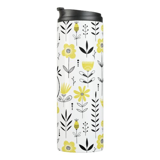 Monogramm des gelben skandinavischen Blumenmusters Thermosbecher (Nach rechts gedreht)