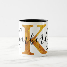 Monogramm des Gold"K" mit personalisiertem Namen Zweifarbige Tasse
