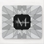 Monogramm des grauen Schwarz-weißen Mosaikdreiecks Mousepad (Vorne)