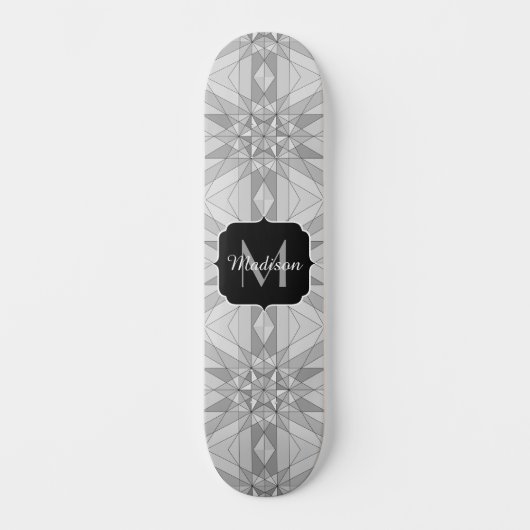 Monogramm des grauen Schwarz-weißen Mosaikdreiecks Skateboard (Vorderseite)