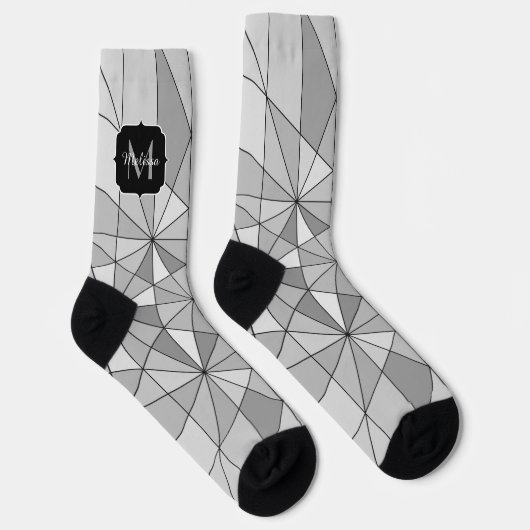 Monogramm des grauen Schwarz-weißen Mosaikdreiecks Socken (Rechts)