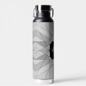 Monogramm des grauen Schwarz-weißen Mosaikdreiecks Trinkflasche (Vorne)