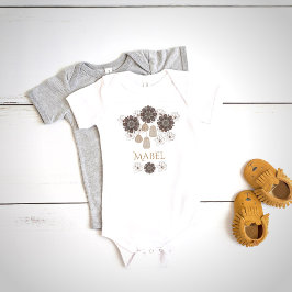Monogramm des personalisierten Boho-Floral-Girls Baby Strampler