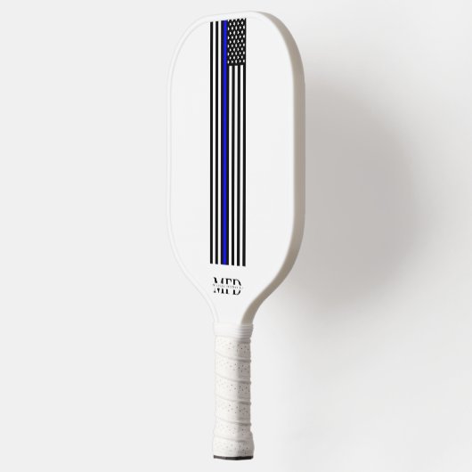 Monogramm des Polizeibeamten für moderne Thin Blue Pickleball Schläger (Links)
