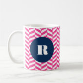Monogramm des rosa Herringbone-Musters Kaffeetasse (Links)