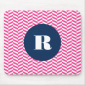 Monogramm des rosa Herringbone-Musters Mousepad (Vorne)