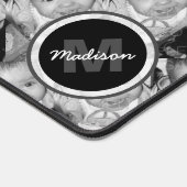 Monogramm des Schwarz-weißen Fotos anpassen Schreibtischunterlage (Ecke)