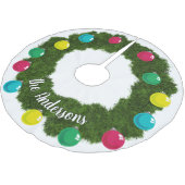 Monogramm des traditionellen Weihnachtsbaumes Polyester Weihnachtsbaumdecke (Schrägansicht)