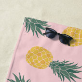 Monogramm des tropischen Ananas Strandtuch (Beispiel)