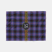 Monogramm Dunlap Tartan Fleecedecke (Vorderseite (Horizontal))