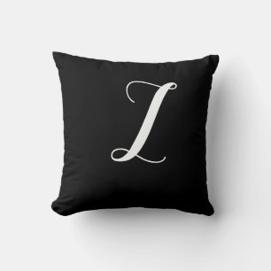 MONOGRAMM DURCH PILLOW KISSEN