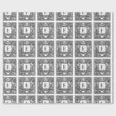Monogramm E Initial Black and White Floral Pattern Geschenkpapier (Flach)