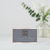Monogramm Elegante Ernennung Grau Rose Dusty Blue Visitenkarte (Stehend Vorderseite)