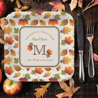 Monogramm-Erntedank der Familie im Herbst/Herbst Pappteller