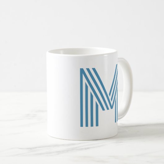 Monogramm erste große Print Summer Blue & White Kaffeetasse (VorderseiteRechts)