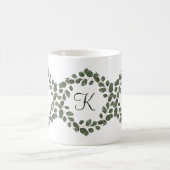 Monogramm Eukalyptusblätter Elegant Modern Kaffeetasse (Mittel)