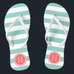 Monogramm für Aqua- und Korallenpflaster Badesandalen<br><div class="desc">Maßgeschneiderte,  bedruckte Flop-Sandalen mit einem preppy-nautical-Stripe-Muster und einem eigenen Monogramm oder einem anderen Text in einem Circle-Rahmen. Klicken Sie auf Anpassen,  um Schriftart und Farben zu ändern oder eigene Bilder hinzuzufügen,  um ein einzigartiges Design zu erstellen!</div>