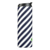 Monogramm für blaue und grüne Preppy-Streifen Thermosbecher (Nach links gedreht)