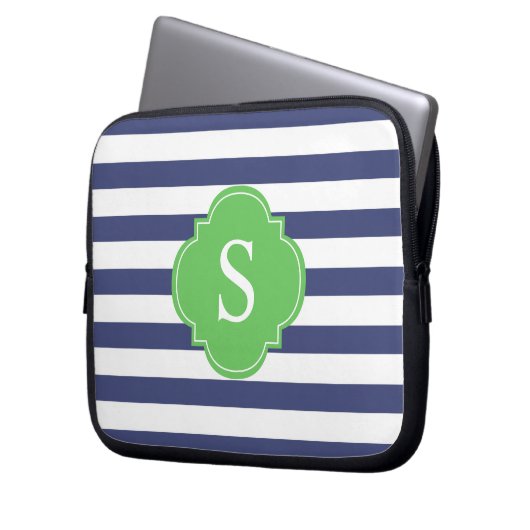 Monogramm für blaue und grüne Streifen Laptopschutzhülle (Vorderseite Links)