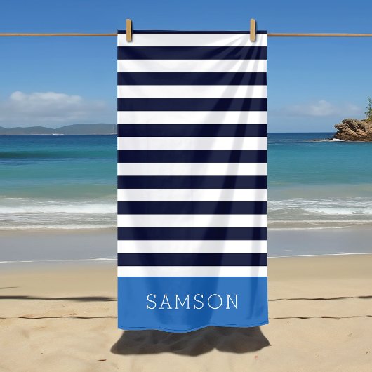 Monogramm für Blaue und Navy Stripes Strandtuch
