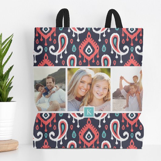 Monogramm für das Foto Navy und Coral Ikat Paisley Tasche
