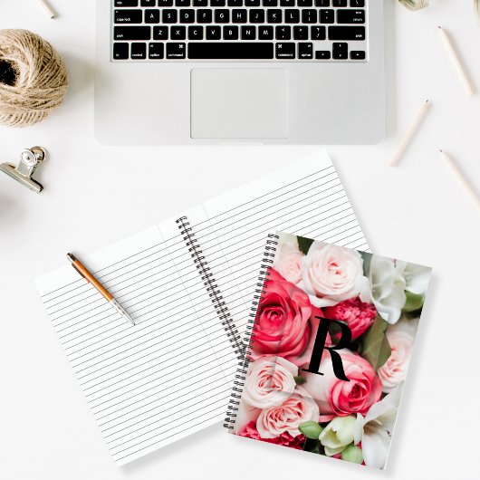 Monogramm für den benutzerdefinierten Anfangsbuchs Notizblock