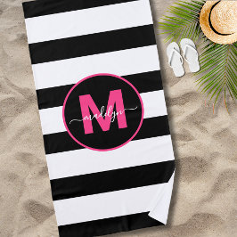 Monogramm für den Schwarz-weißen Streifen Hot Pink Strandtuch