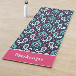 Monogramm für die Bezeichnung "Navy und Pink Ikat  Yogamatte